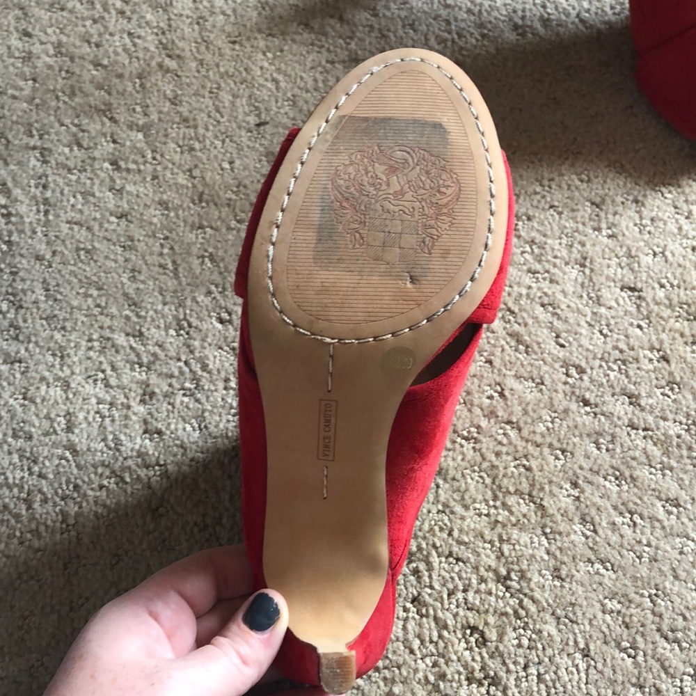 Shoes - Picture 3 of 5